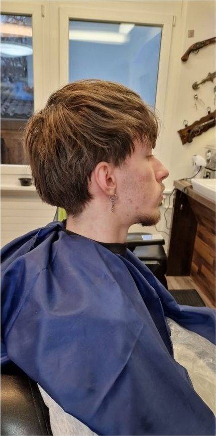 Textured Crop mit Low Taper, Ansicht von der anderen Seite